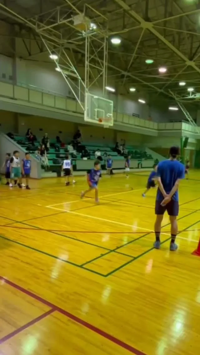 エスプロ通常クラス🏀

体験のお問い合わせ、たくさんありがとうございます🤗💫
この秋、一緒にバスケを始めてみませんか？
経験者も大歓迎！！
まだまだ体験受付中です⛹️‍♂️🌈

━━━━━━━━━━━━━━━━━

🏀小学生
・基礎クラス 募集中！未経験者大歓迎✨
・通常クラス 募集中！経験者大歓迎✨
・選手クラス 募集中！

🏀中学生クラス 募集中！

体験の詳細・お申し込みは
プロフィールのリンクから😊✨
@sprojectbb

お気軽にお問い合わせください♪

━━━━━━━━━━━━━━━

#sproject #sprojectbb #エスプロ #小学生バスケ
#中学生バスケ #川口市バスケスクール #川口市子育て #バスケスクール生徒募集中 #夢中になれる習い事 #バスケはじめるなら今
#バスケキッズ集まれ #川口市習い事